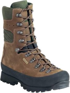 Kenetrek Mountain Extreme 400.